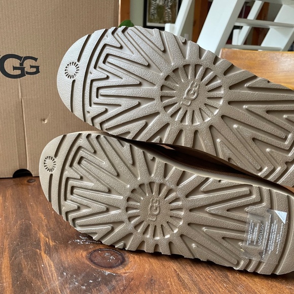 Neumel Platform Zip Suede - Picture 6 of 6